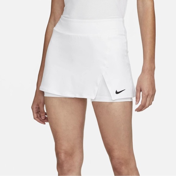 NWT Nike Women's White Skort with Black Logo - Picture 1 of 9